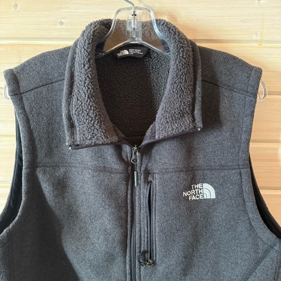 The North Face Other - The North Face Men’s Charcoal Grey Sherpa Fleece Vest Size L Winter Layering